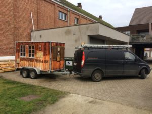 aanhangwagen met carwrap